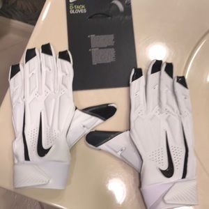 tight end gloves nike